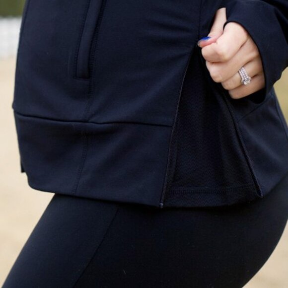 Ingrid & Isabel Maternity Active Side Zipper Jacket Size Medium (8-10) NWT - Picture 2 of 4